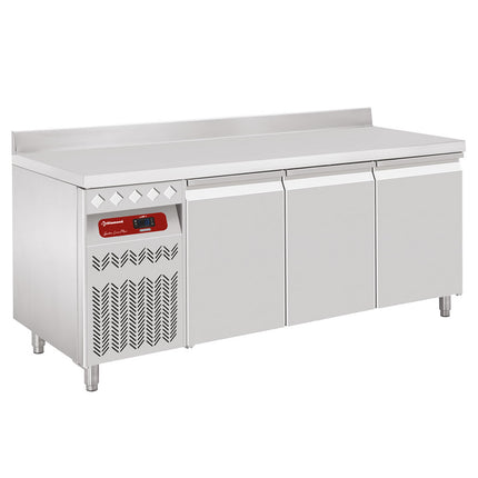 Wall-mounted ventilated refrigerated table, 3 doors GN 1/1, 405 Lit., group on the left side