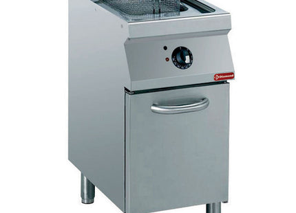 Bassin friteuse électrique en "Y" 15 litres, éléments extérieurs sur placardtest