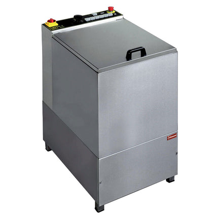 Vegetable washer with dry-spinner