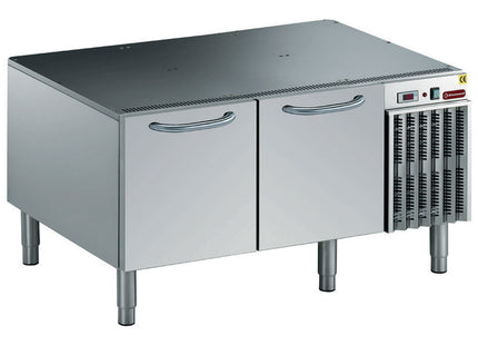 Refrigerated undercarriage with 2 drawers