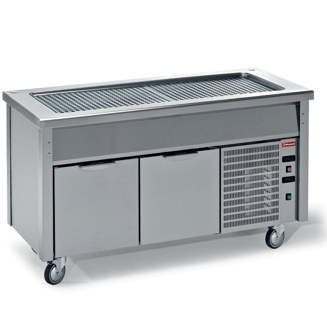 Element with refrigerated top on open cupboard + wheels