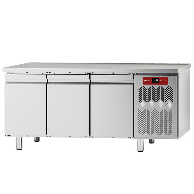 Refrigerated table, ventilated, 3 doors GN 1/1