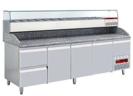 Kylstruktur GN 11x1/3, 1x1/9, med höger glas + Kylbord 3 Dörrar 600x400, 2 neutrala lådor (8x fack 600x400) + redskapslåda