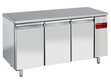 Refrigerated table, ventilated, 3 doors GN 1/1, (without group)