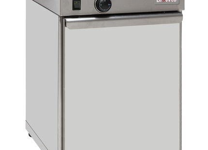 Heated cabinet for 30 plates