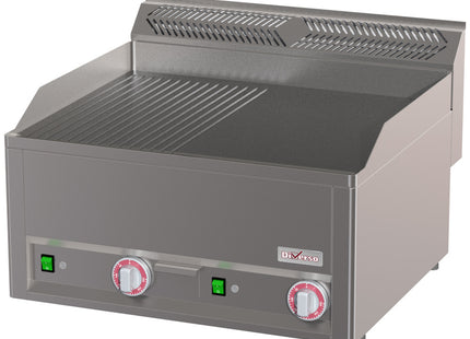Double electric griddle, 1/2 grooved 1/2 smooth -Top-