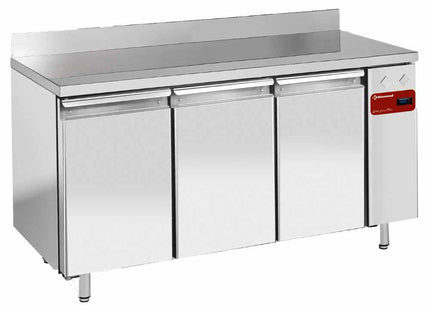 Wall refrigerated table, ventilated, 3 doors GN 1/1, 405 liters (without group)
