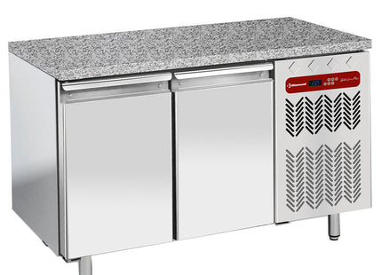 Refrigerated table, ventilated, 2 doors EN 600x400 - Granite Top