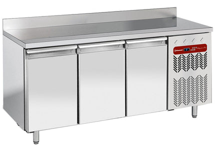 Wall refrigerated table, ventilated, 3 doors EN 600x400, 550 liters