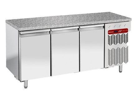 Refrigerated table, ventilated, 3 doors EN 600x400 - Granite Top