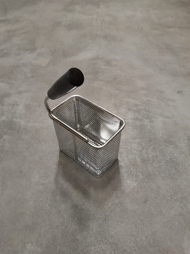 BASE 600 BASKET PASTA COOKER LEFT