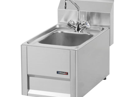 Worktop with sink 33