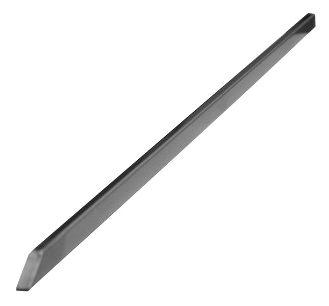 Cover strip for cabinet