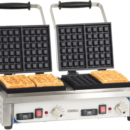 Double professional waffle maker 90° opening