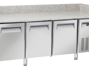 Collection image for: Pizzabänk 3 Dörrar