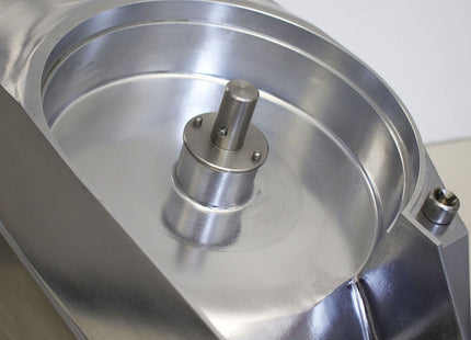 Table top vegetable cutter
