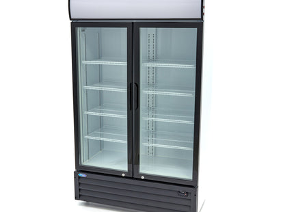 Lodówka na napoje – 700 l – 8 regulowanych półek